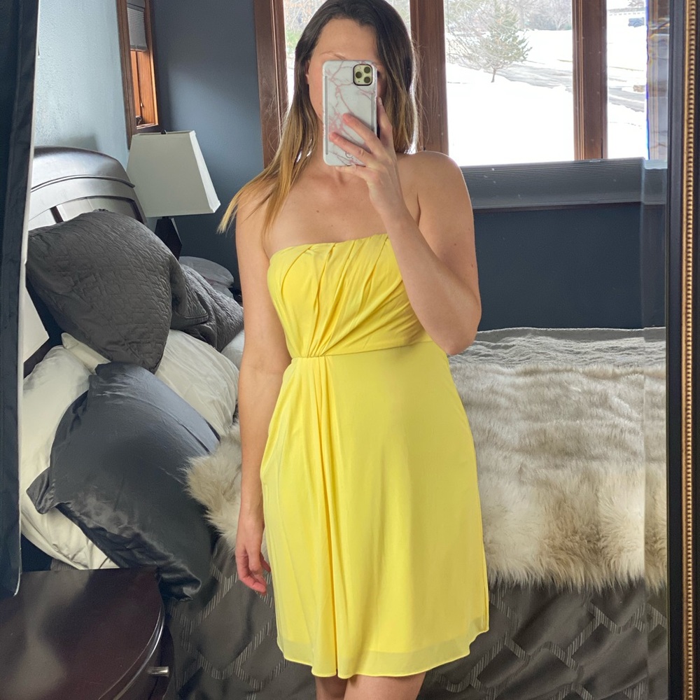 Gianni Bini Yellow Mini Strapless Dress, Size 6